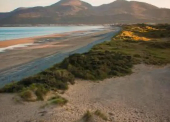 Waterfoot Coastal Getaway